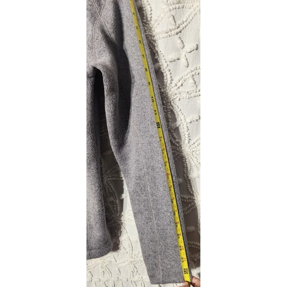 Cabelas Women's Fleece Snap Jacket Size Small Grey Neutral Warmth Outdoor Hiking